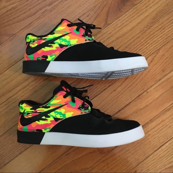 kevin durant camo shoes